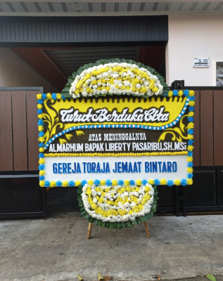 Papan Bunga Duka di Dolog Masagal